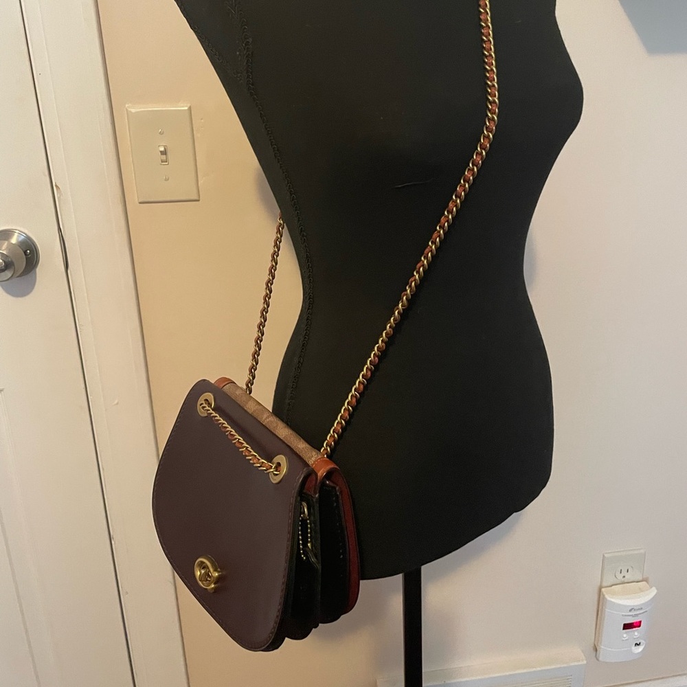 Coach Parker Signature Canvas & Leather bag. Brand New- never worn